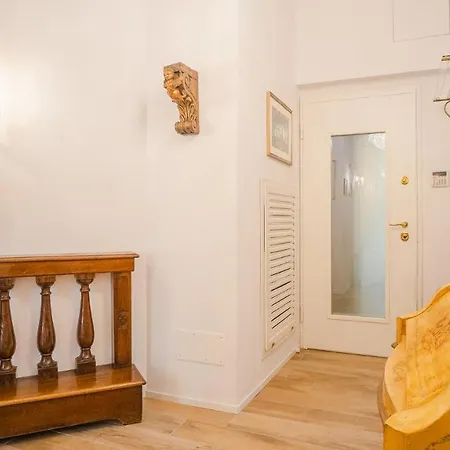 Benaco Domus Antiqua - Italian Homing Апартаменты